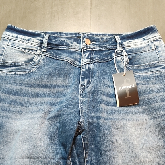 Women's Blue Jeans - Picture 2 of 5